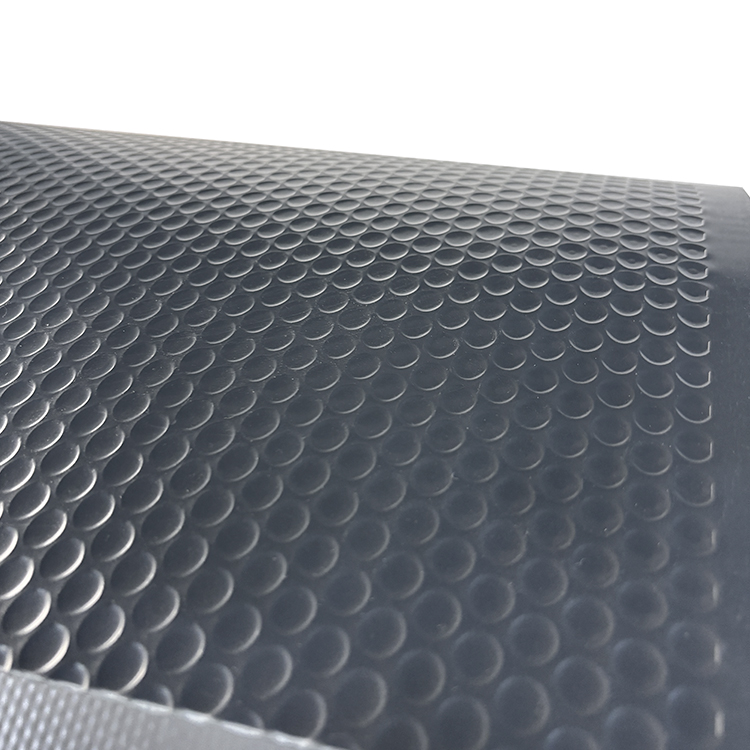 TAPETE ANTIDESLIZANTE DURO (55CM X 2M)